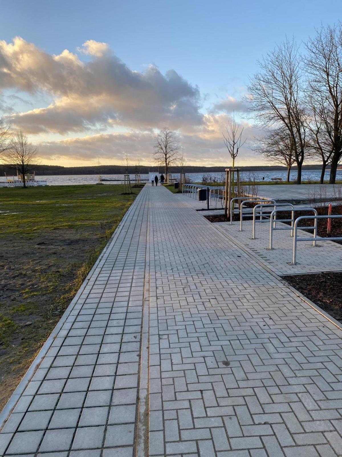 Alleenhuus Warin Bagian luar foto